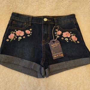 NWT- Girls Jean Floral Shorts (Size 12)
